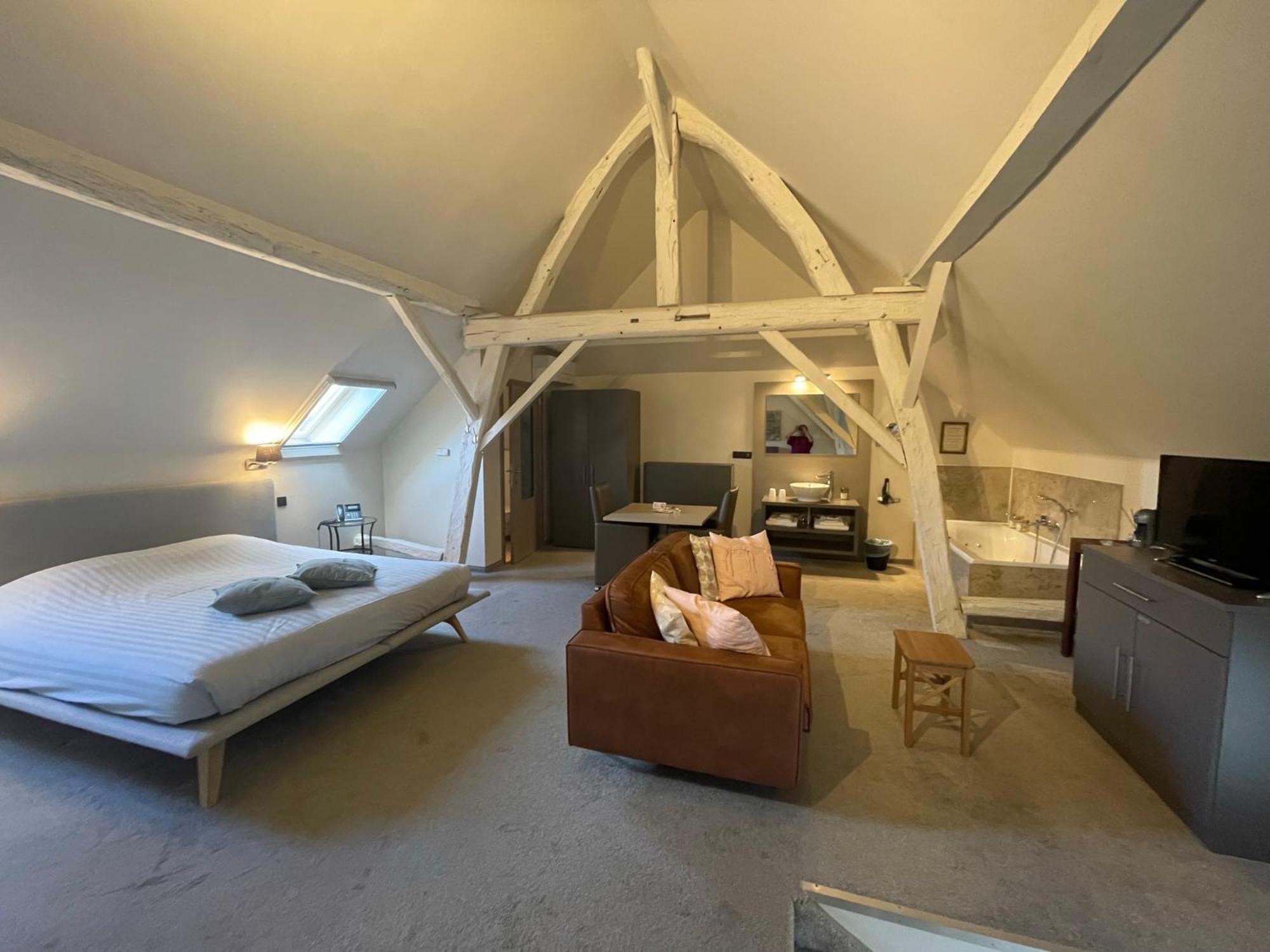 De Verborgen Parel B&B Borgloon Eksteriør bilde