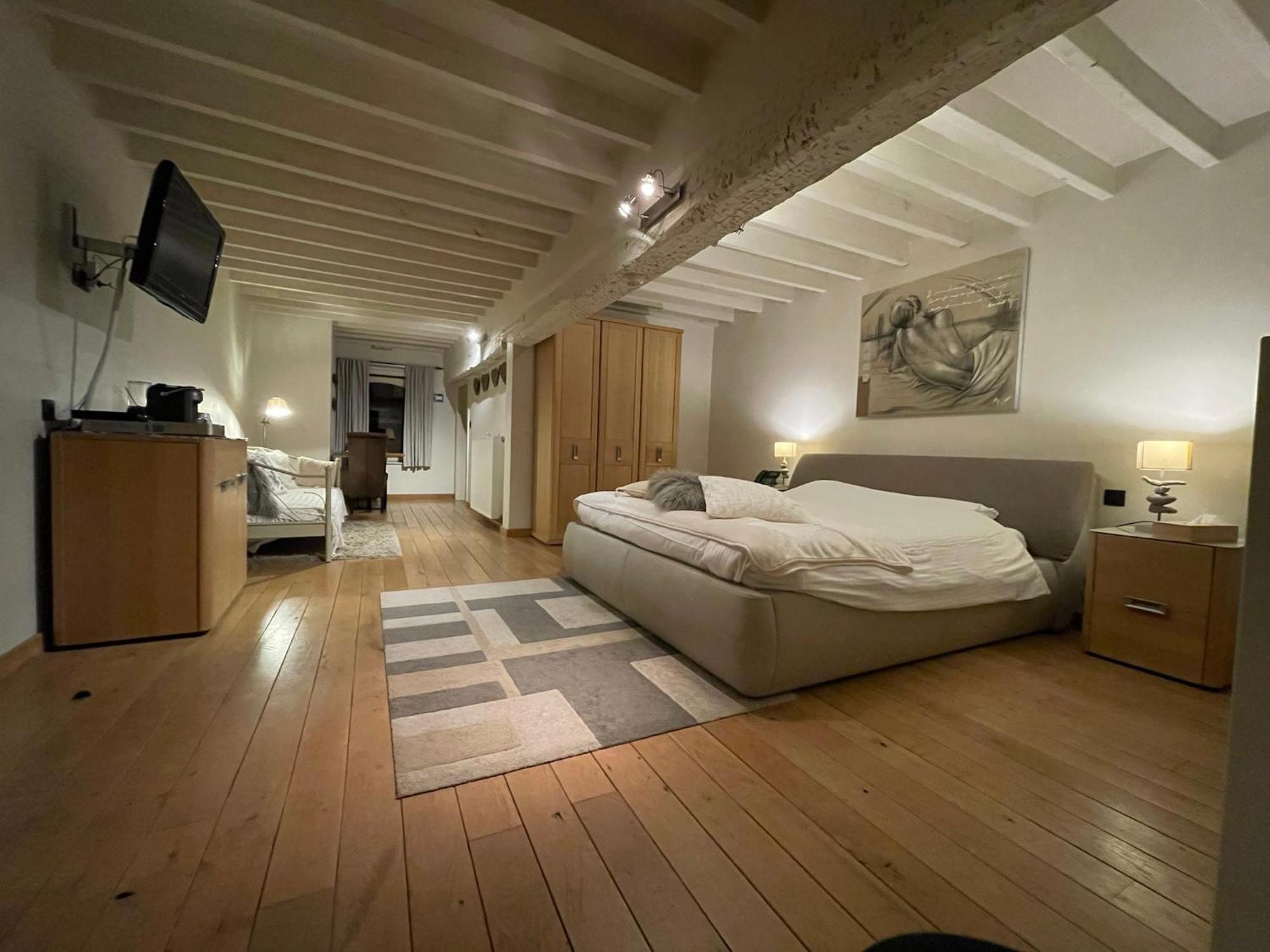De Verborgen Parel B&B Borgloon Eksteriør bilde